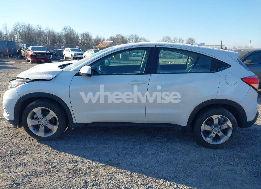 Photo 14 of 2022 Honda Hr-v AWD LX (VIN 3CZRU6H31NM742290)