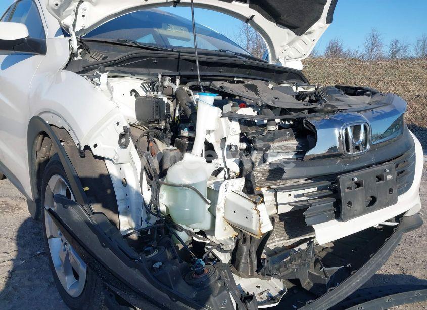 Photo 6 of 2022 Honda Hr-v AWD LX (VIN 3CZRU6H31NM742290)