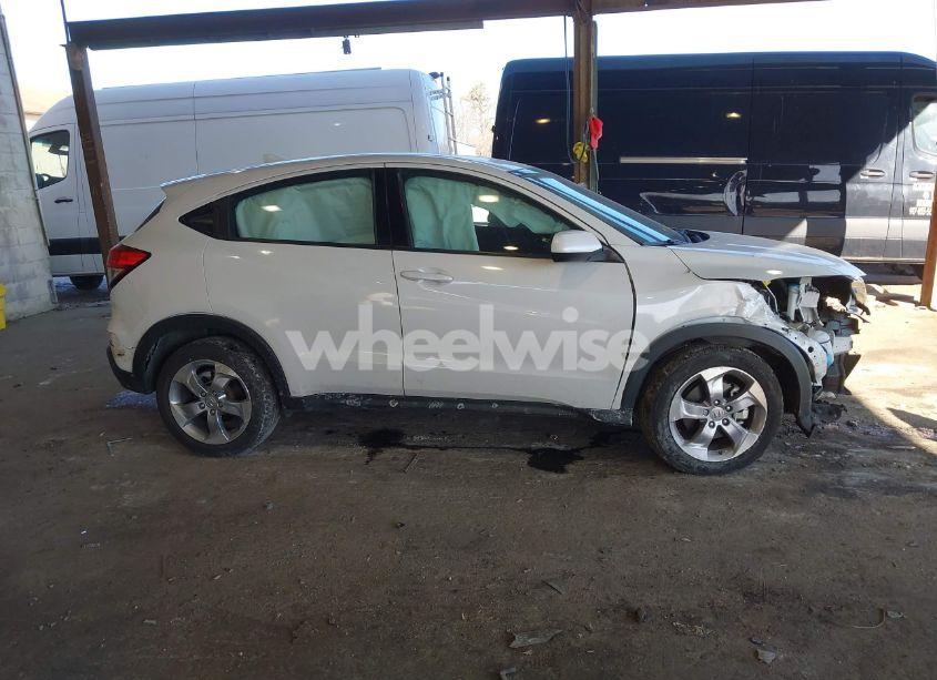 Photo 14 of 2022 Honda Hr-v AWD LX (VIN 3CZRU6H31NM776195)