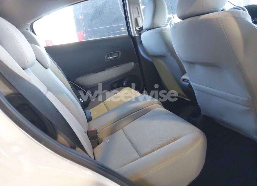 Photo 8 of 2022 Honda Hr-v AWD LX (VIN 3CZRU6H31NM776195)