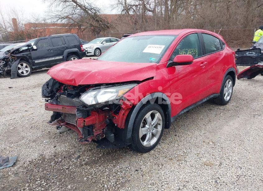 Photo 2 of 2016 Honda Hr-v LX (VIN 3CZRU6H32GM736257)