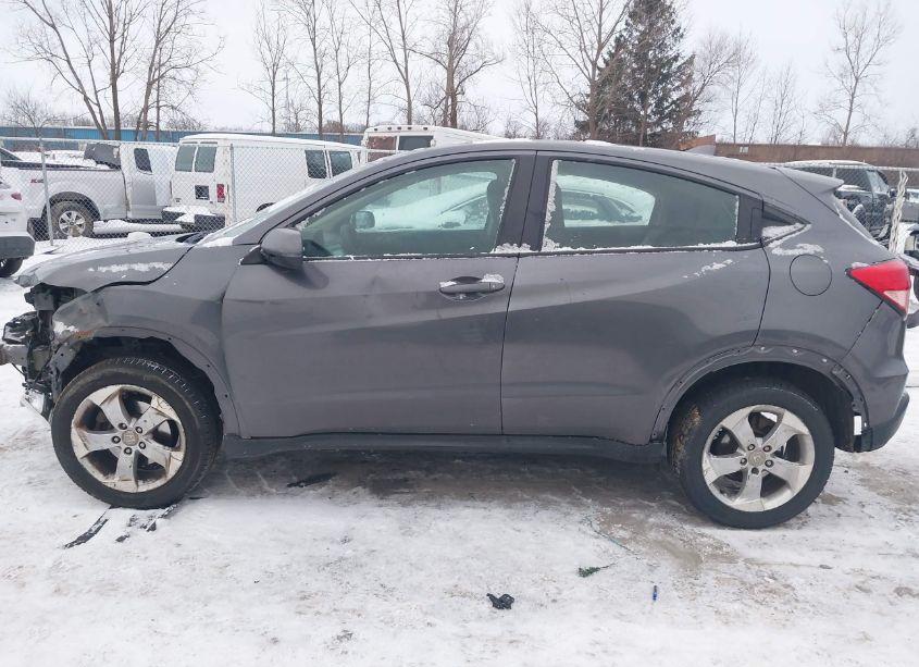 Photo 15 of 2016 Honda Hr-v LX (VIN 3CZRU6H32GM747713)