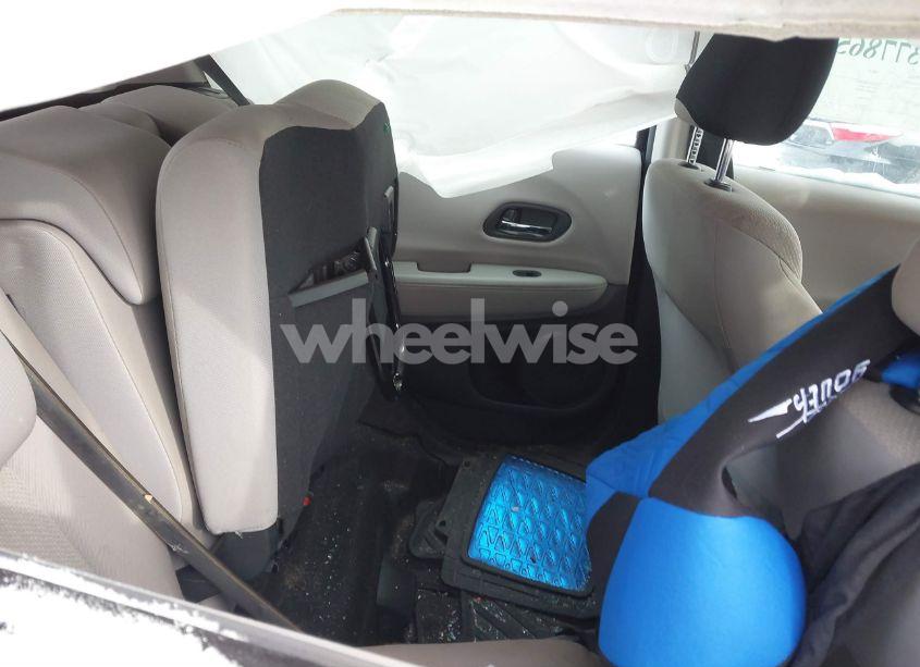Photo 8 of 2016 Honda Hr-v LX (VIN 3CZRU6H32GM749235)