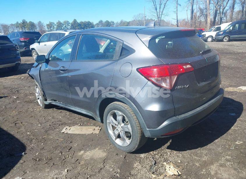 Photo 3 of 2018 Honda Hr-v LX (VIN 3CZRU6H32JG704088)