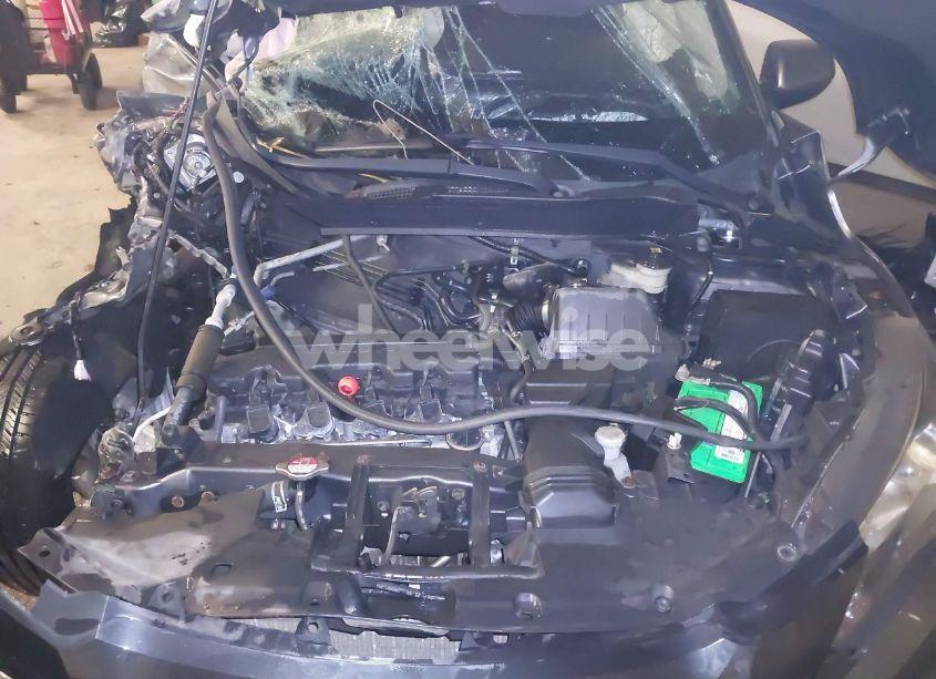 Photo 10 of 2018 Honda Hr-v LX (VIN 3CZRU6H32JG706746)