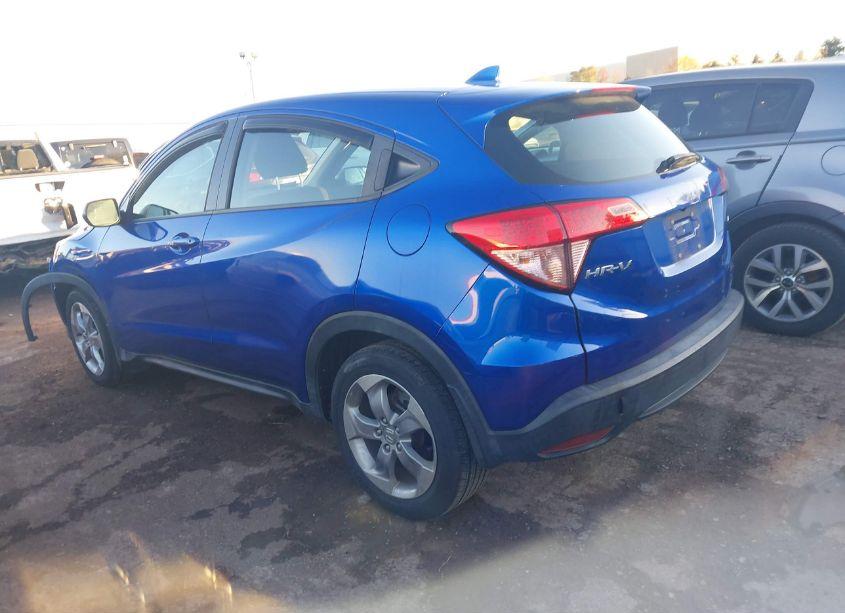 Photo 3 of 2018 Honda Hr-v LX (VIN 3CZRU6H32JM712449)
