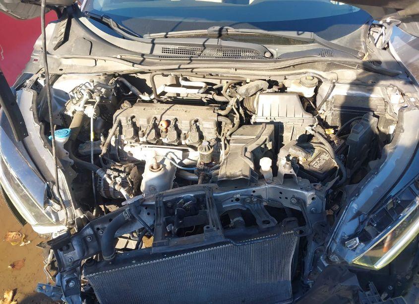 Photo 10 of 2019 Honda Hr-v LX (VIN 3CZRU6H32KG728683)