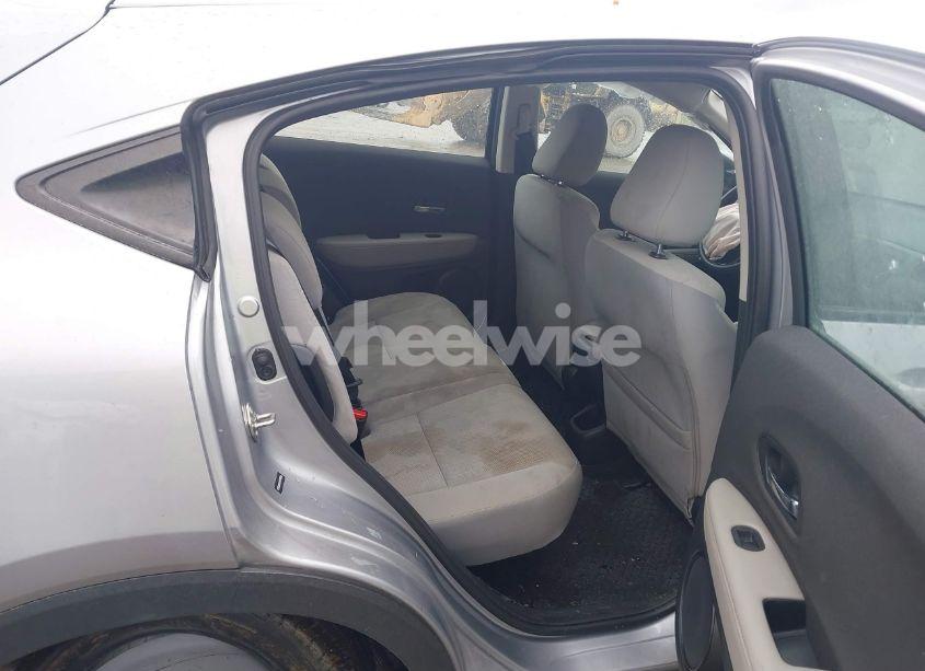 Photo 8 of 2020 Honda Hr-v AWD LX (VIN 3CZRU6H32LM709800)