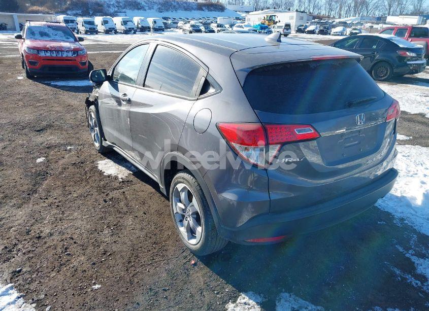 Photo 3 of 2020 Honda Hr-v AWD LX (VIN 3CZRU6H32LM716780)