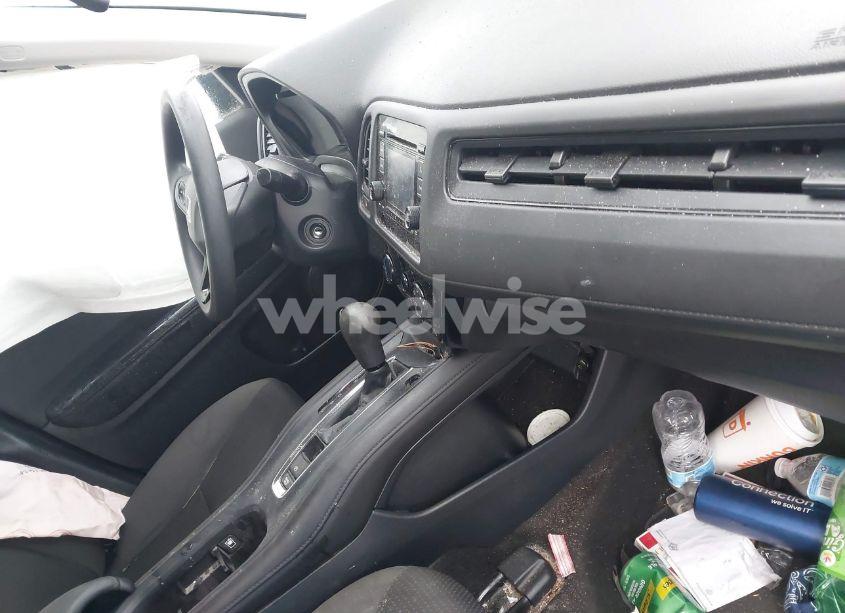 Photo 5 of 2021 Honda Hr-v AWD LX (VIN 3CZRU6H32MM747657)