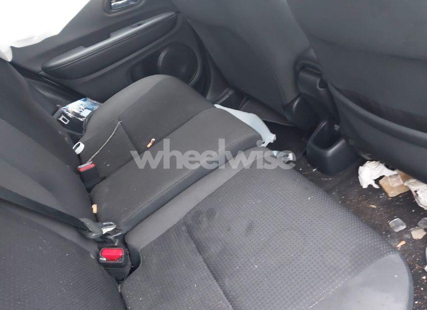 Photo 8 of 2021 Honda Hr-v AWD LX (VIN 3CZRU6H32MM747657)