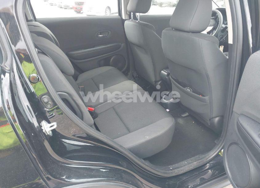 Photo 8 of 2021 Honda Hr-v AWD LX (VIN 3CZRU6H32MM754494)
