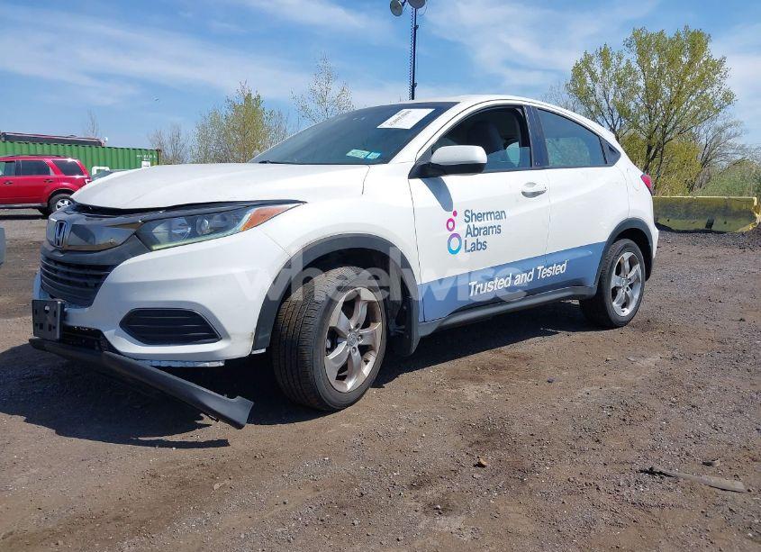Photo 2 of 2022 Honda Hr-v AWD LX (VIN 3CZRU6H32NM706902)