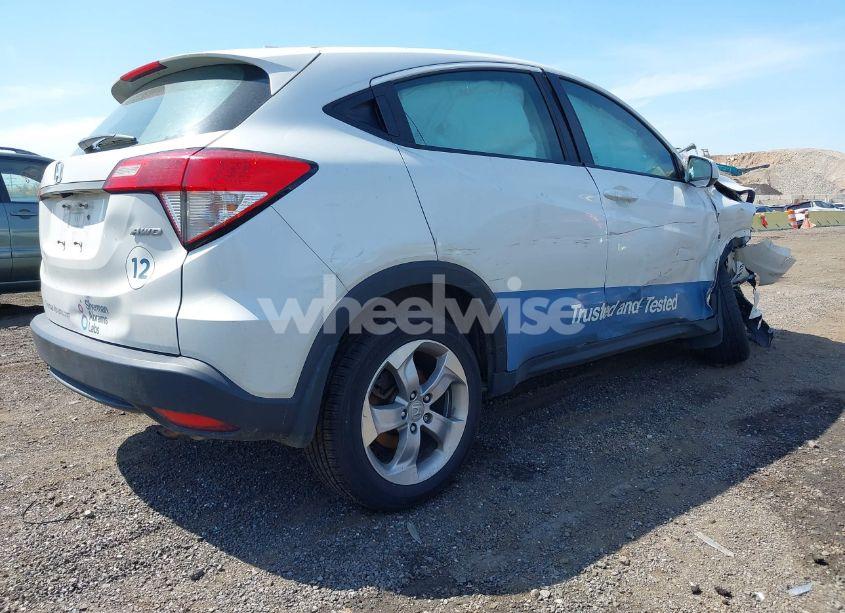 Photo 4 of 2022 Honda Hr-v AWD LX (VIN 3CZRU6H32NM706902)