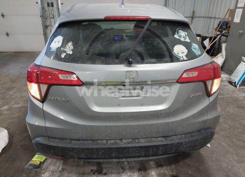 Photo 16 of 2022 Honda Hr-v AWD LX (VIN 3CZRU6H32NM720377)