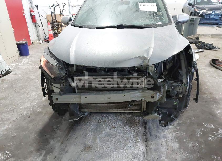 Photo 6 of 2022 Honda Hr-v AWD LX (VIN 3CZRU6H32NM720377)