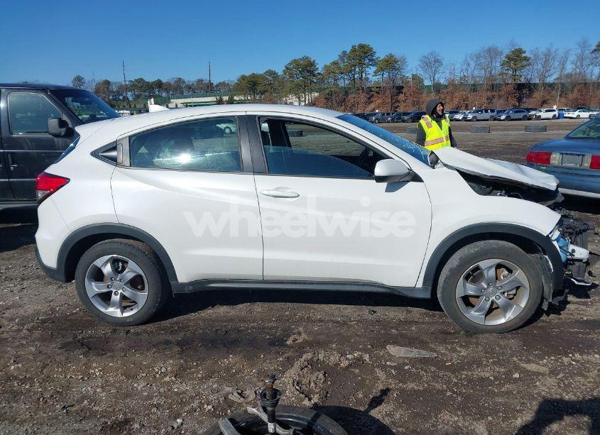 Photo 13 of 2022 Honda Hr-v AWD LX (VIN 3CZRU6H32NM771524)