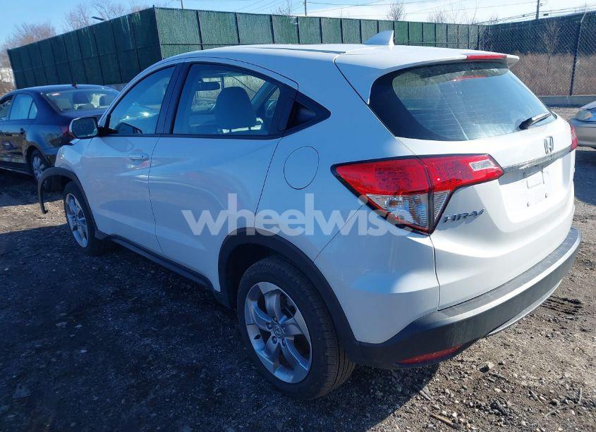 Photo 3 of 2022 Honda Hr-v AWD LX (VIN 3CZRU6H32NM771524)