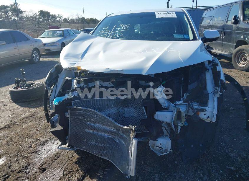 Photo 6 of 2022 Honda Hr-v AWD LX (VIN 3CZRU6H32NM771524)