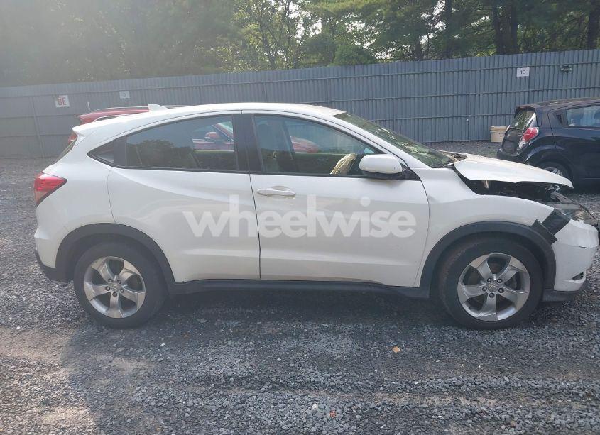 Photo 13 of 2016 Honda Hr-v LX (VIN 3CZRU6H33GM711710)