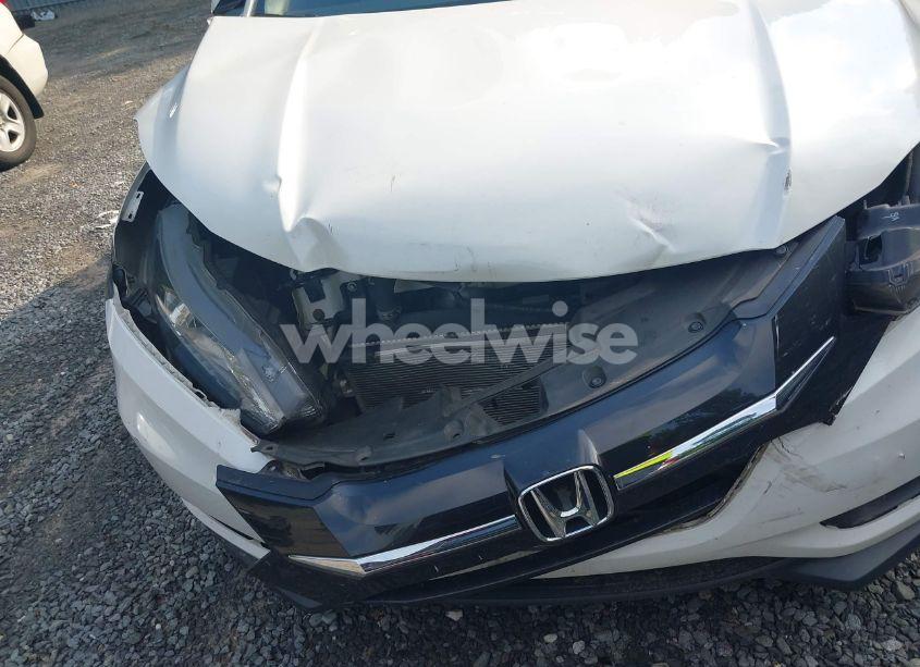 Photo 6 of 2016 Honda Hr-v LX (VIN 3CZRU6H33GM711710)