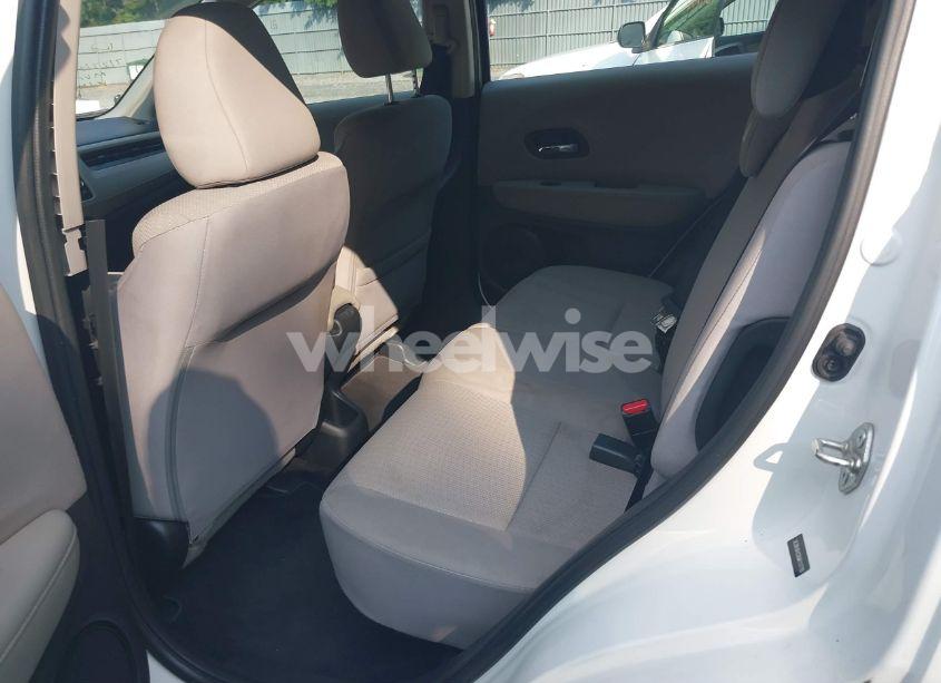 Photo 8 of 2016 Honda Hr-v LX (VIN 3CZRU6H33GM711710)