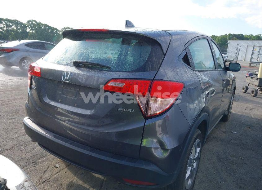 Photo 16 of 2018 Honda Hr-v LX (VIN 3CZRU6H33JG706738)