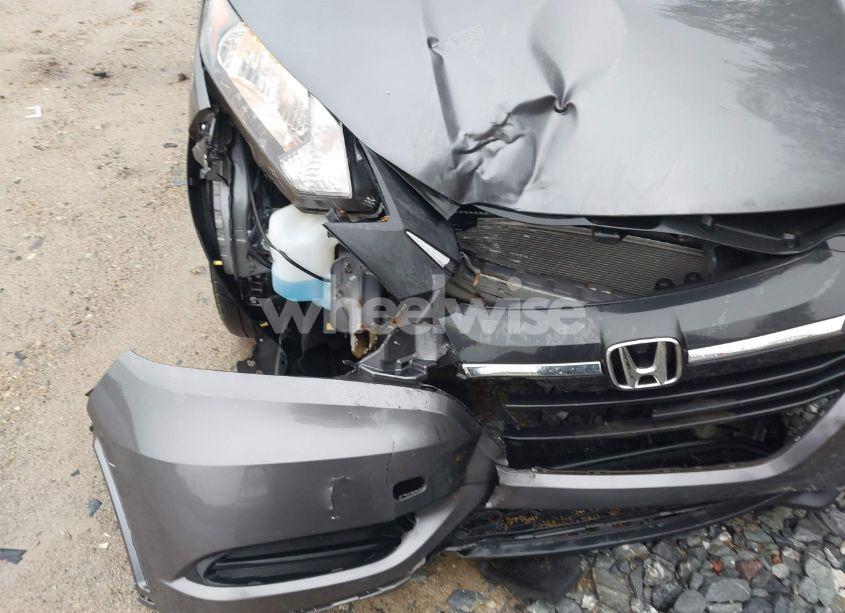 Photo 6 of 2018 Honda Hr-v LX (VIN 3CZRU6H33JM722794)