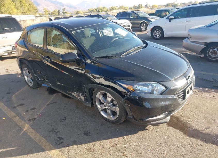 2018 Honda Hr-v LX (VIN 3CZRU6H33JM730023) main photo