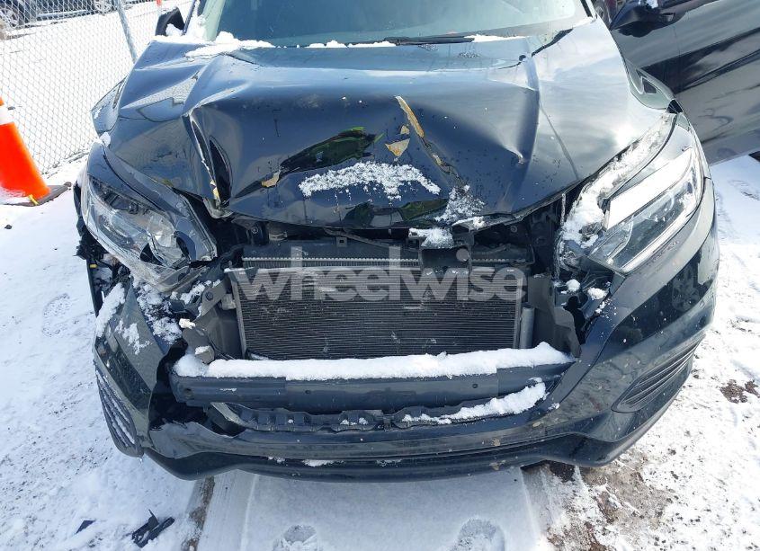 Photo 6 of 2019 Honda Hr-v LX (VIN 3CZRU6H33KG724920)