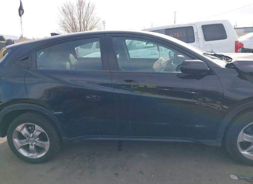 Photo 14 of 2019 Honda Hr-v LX (VIN 3CZRU6H33KG732564)