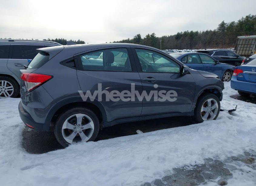 Photo 13 of 2020 Honda Hr-v AWD LX (VIN 3CZRU6H33LM716593)