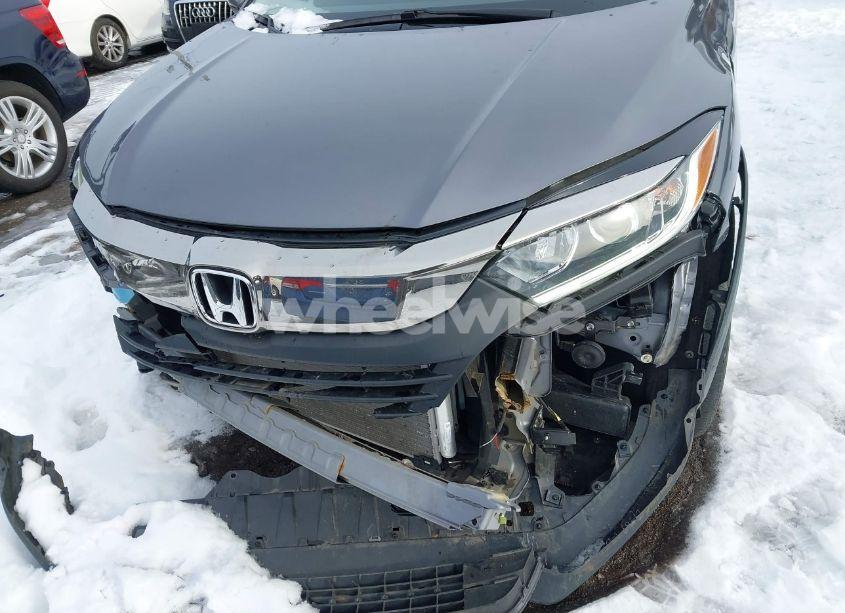 Photo 6 of 2020 Honda Hr-v AWD LX (VIN 3CZRU6H33LM716593)