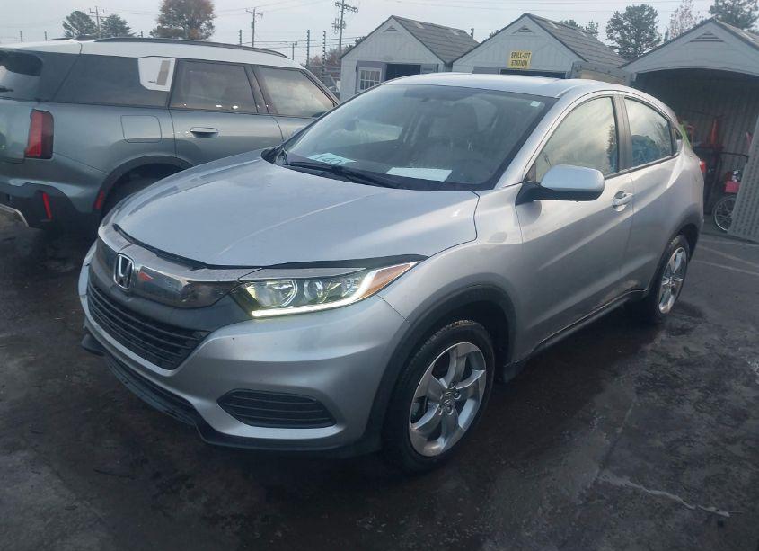 Photo 2 of 2020 Honda Hr-v AWD LX (VIN 3CZRU6H33LM721969)