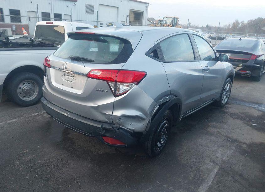 Photo 4 of 2020 Honda Hr-v AWD LX (VIN 3CZRU6H33LM721969)