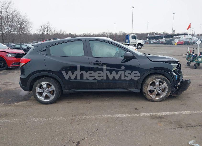 Photo 13 of 2021 Honda Hr-v AWD LX (VIN 3CZRU6H33MM723755)