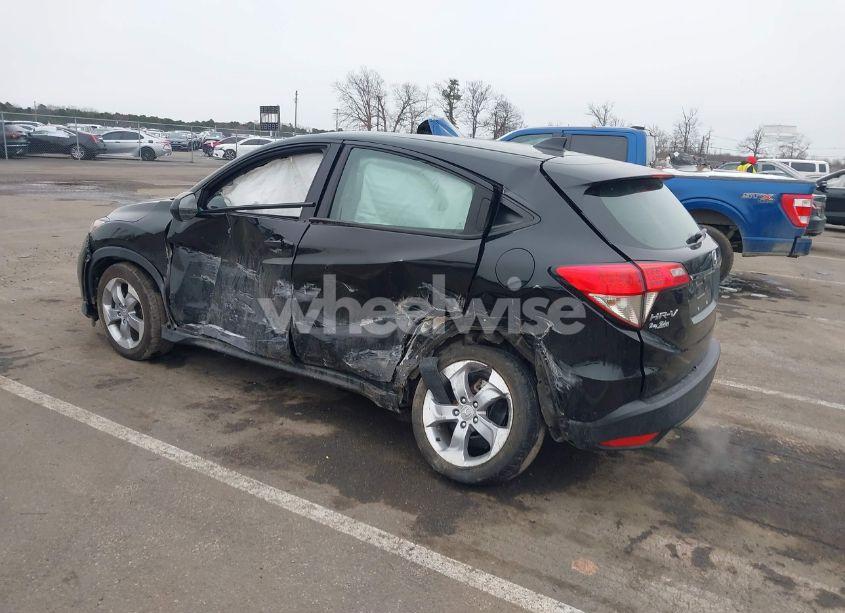 Photo 3 of 2021 Honda Hr-v AWD LX (VIN 3CZRU6H33MM723755)