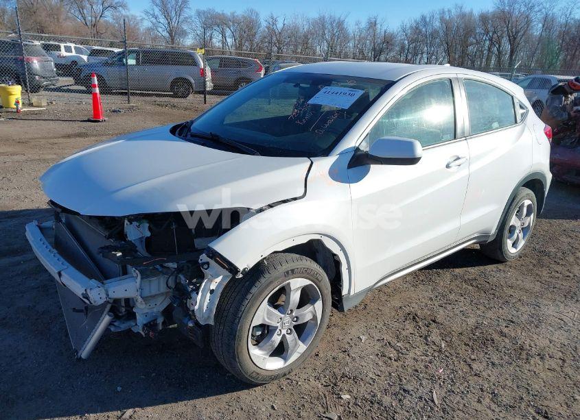 Photo 2 of 2021 Honda Hr-v AWD LX (VIN 3CZRU6H33MM731936)