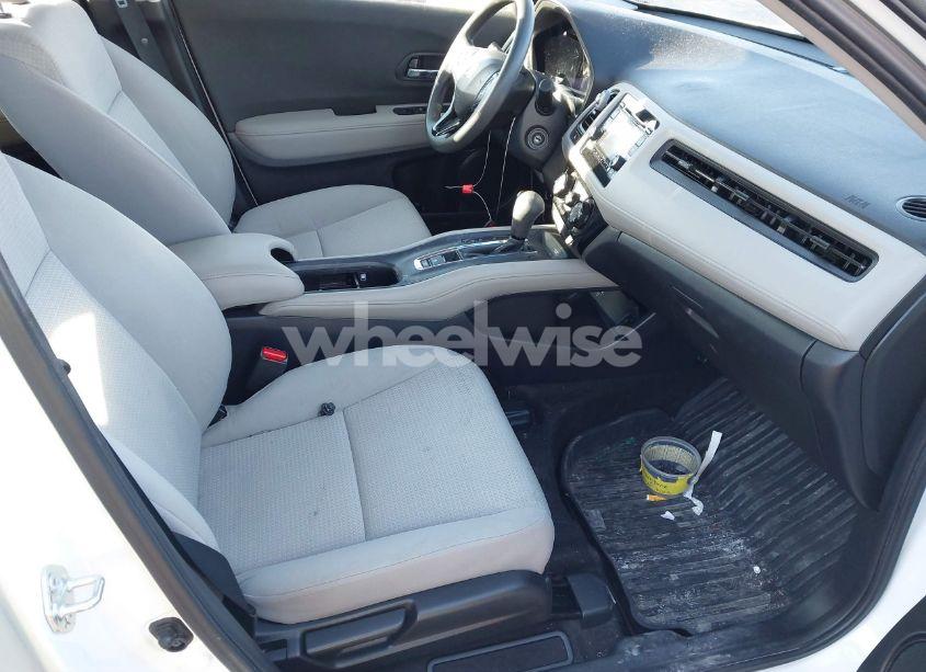 Photo 5 of 2021 Honda Hr-v AWD LX (VIN 3CZRU6H33MM731936)