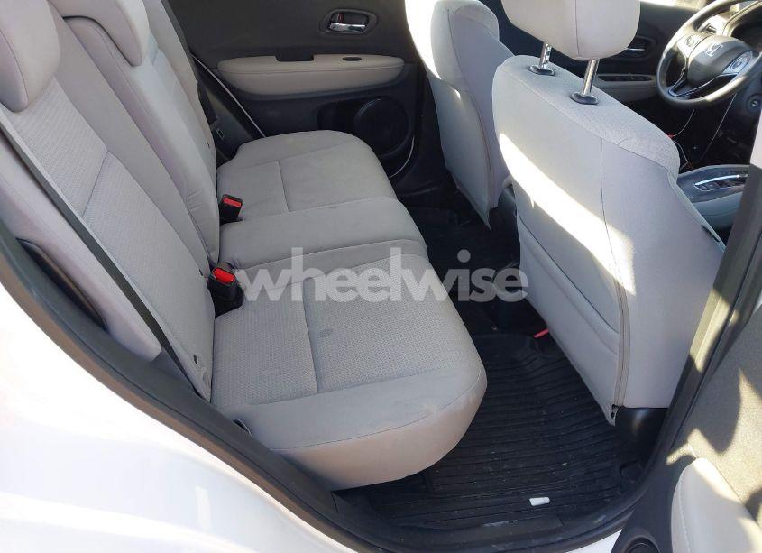 Photo 8 of 2021 Honda Hr-v AWD LX (VIN 3CZRU6H33MM731936)