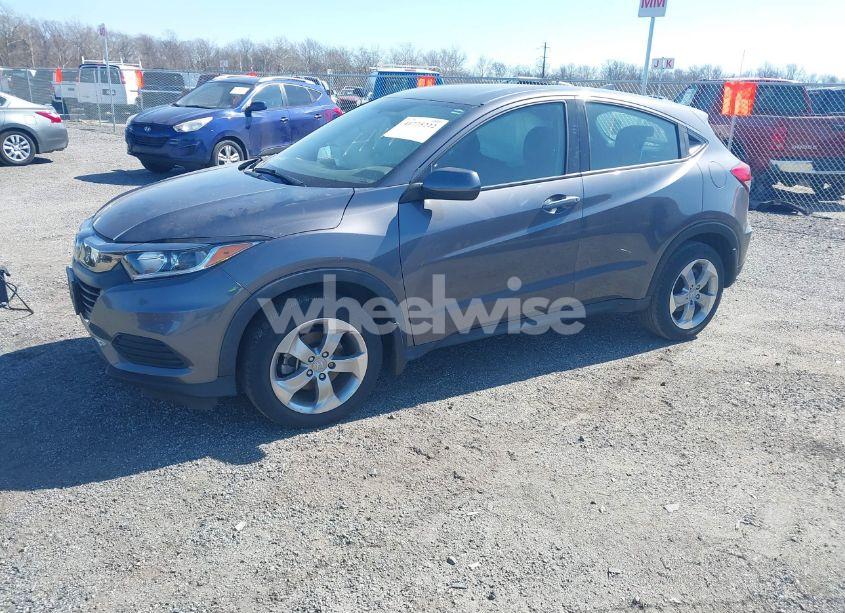 Photo 2 of 2021 Honda Hr-v AWD LX (VIN 3CZRU6H33MM731998)