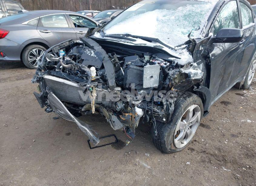 Photo 6 of 2022 Honda Hr-v AWD LX (VIN 3CZRU6H33NM703667)