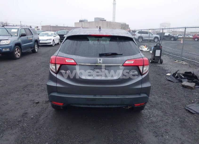 Photo 16 of 2022 Honda Hr-v AWD LX (VIN 3CZRU6H33NM726494)