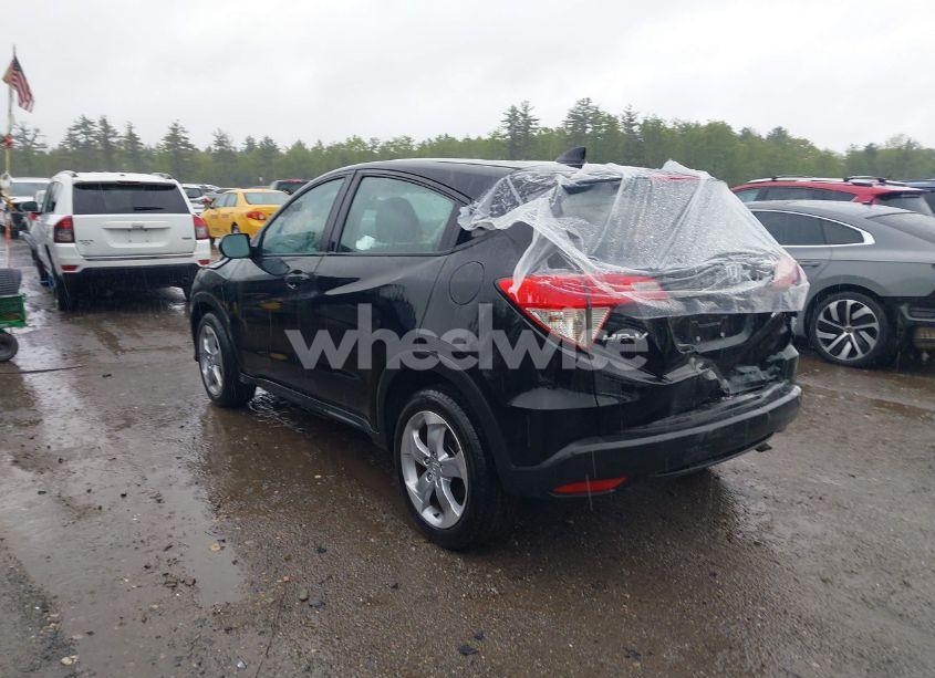 Photo 3 of 2022 Honda Hr-v AWD LX (VIN 3CZRU6H33NM770916)