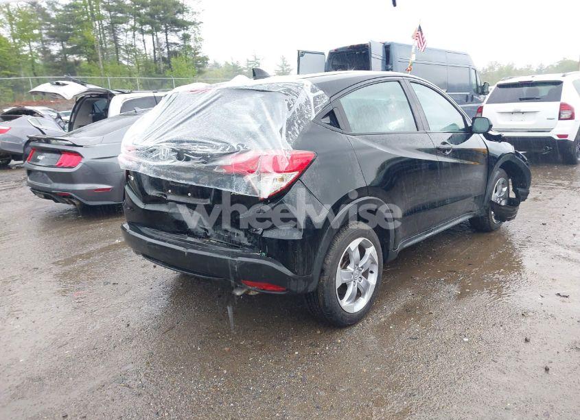 Photo 4 of 2022 Honda Hr-v AWD LX (VIN 3CZRU6H33NM770916)