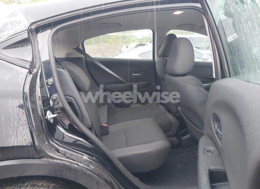 Photo 8 of 2022 Honda Hr-v AWD LX (VIN 3CZRU6H33NM770916)