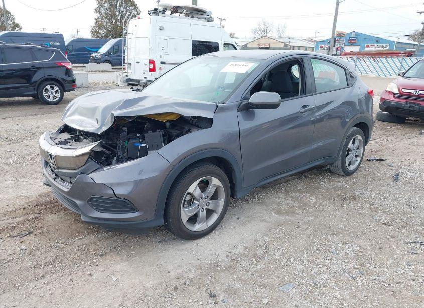 Photo 2 of 2022 Honda Hr-v AWD LX (VIN 3CZRU6H33NM774495)