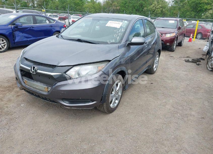Photo 2 of 2016 Honda Hr-v LX (VIN 3CZRU6H34GM736101)