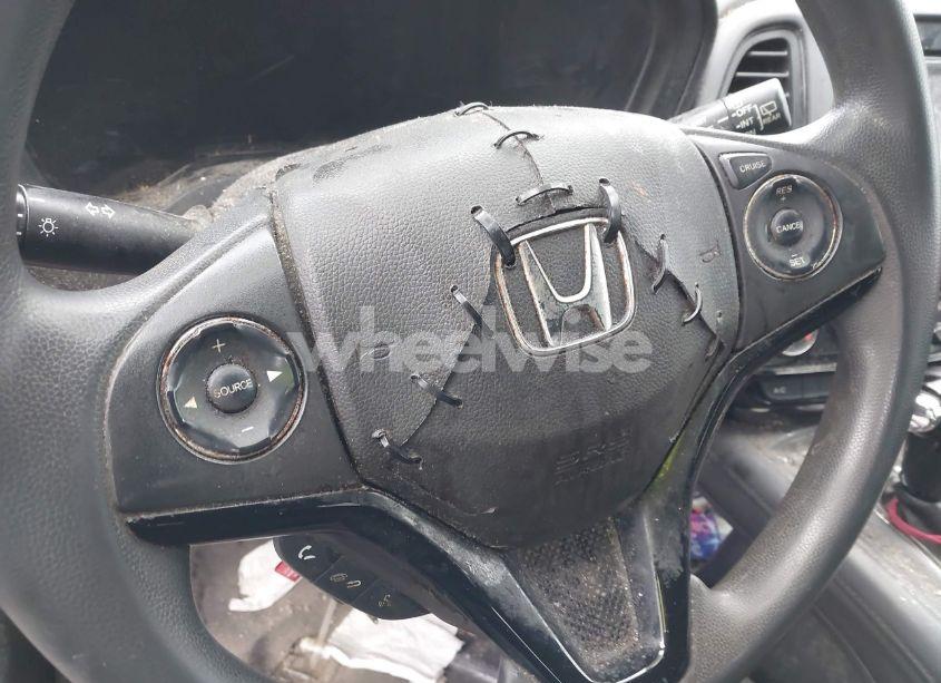 Photo 17 of 2016 Honda Hr-v LX (VIN 3CZRU6H34GM742836)