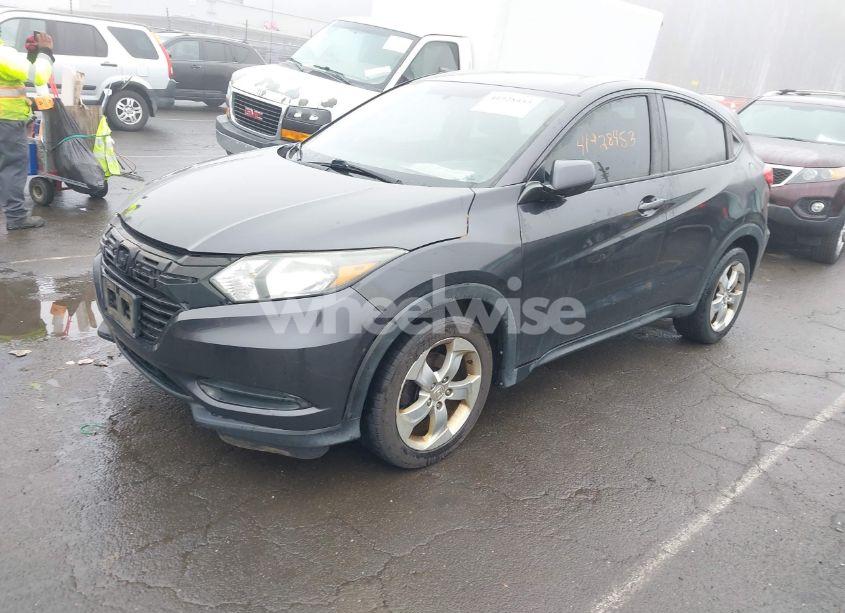 Photo 2 of 2016 Honda Hr-v LX (VIN 3CZRU6H34GM742836)